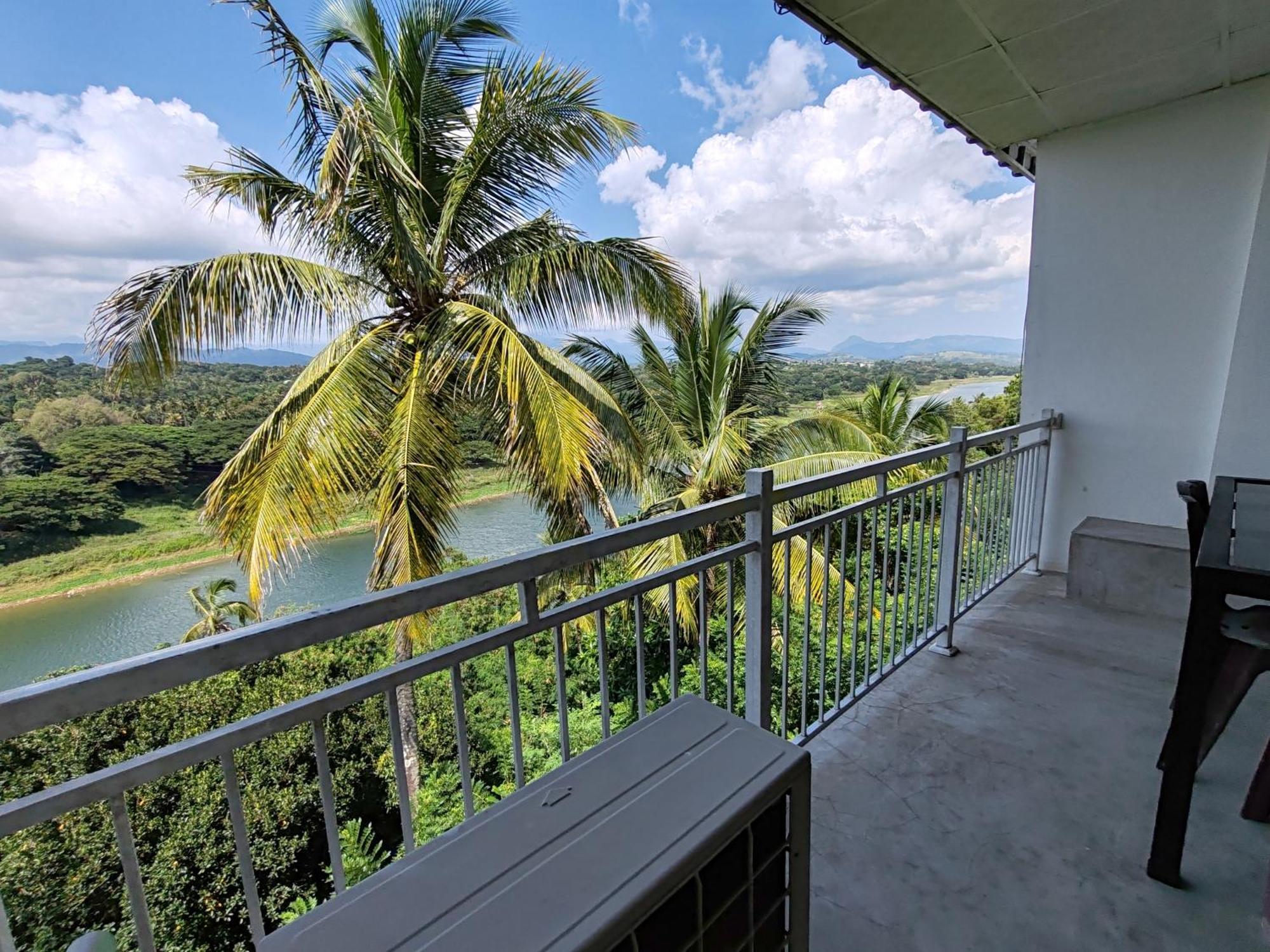 Mahaweli View Inn Канді Екстер'єр фото