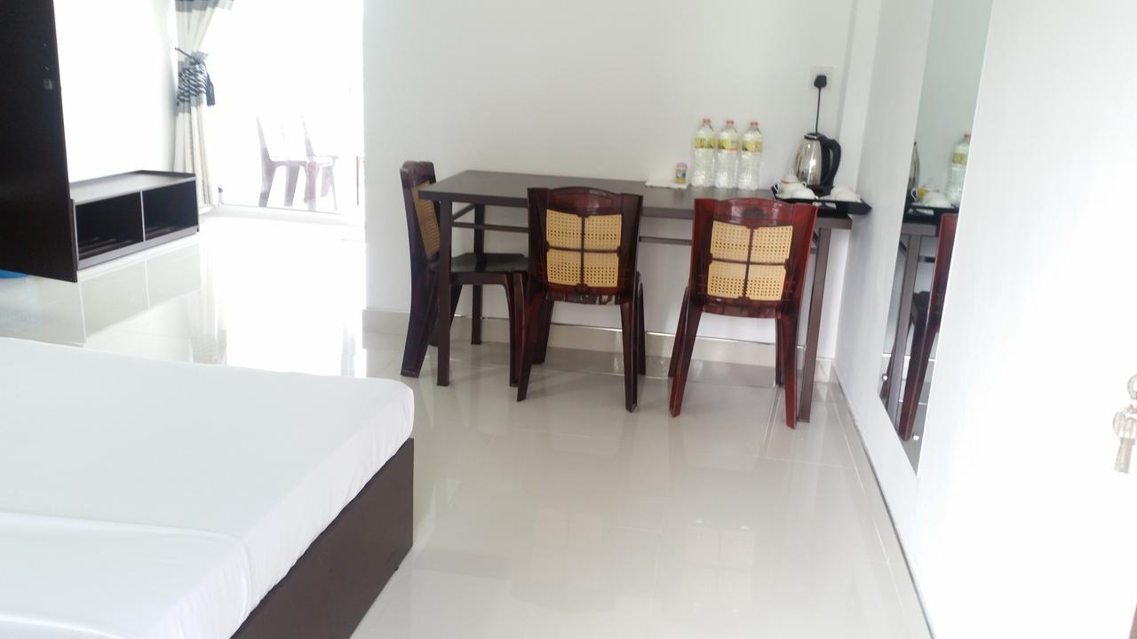 Mahaweli View Inn Канді Екстер'єр фото