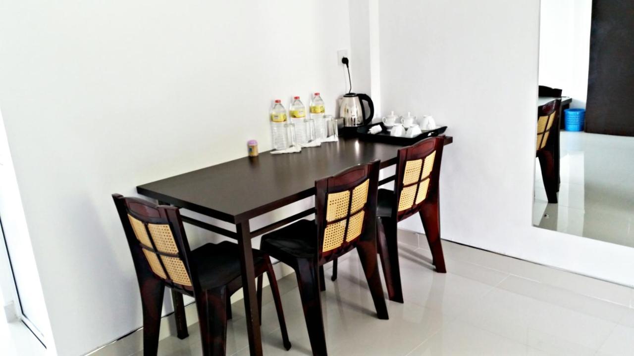 Mahaweli View Inn Канді Екстер'єр фото